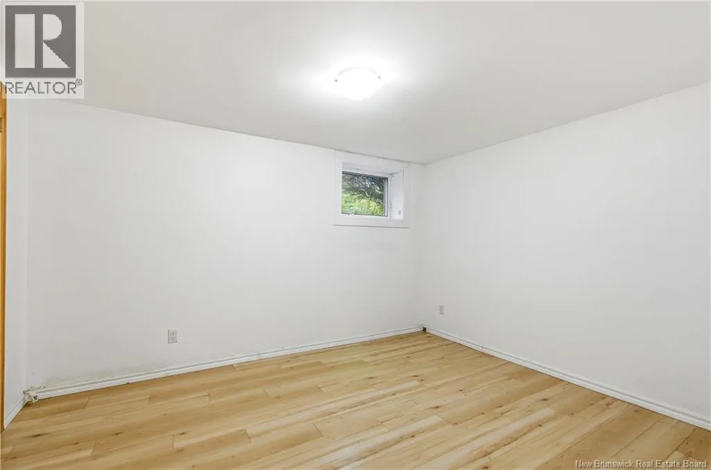 40 DeWitt Acres