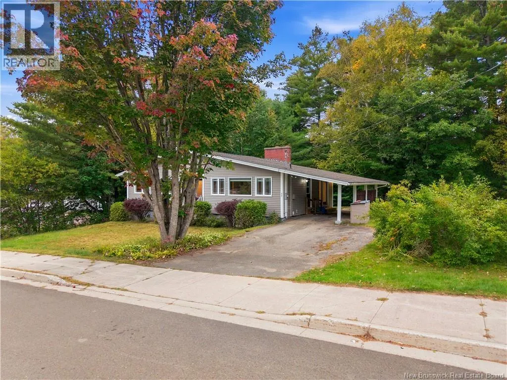 40 DeWitt Acres