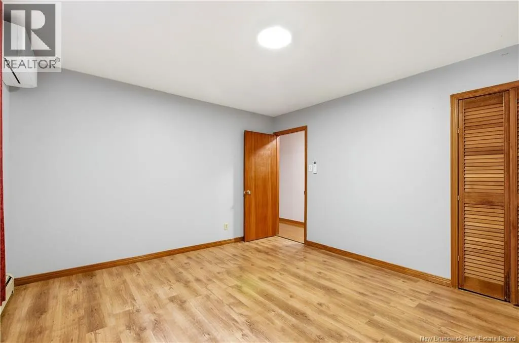 40 DeWitt Acres