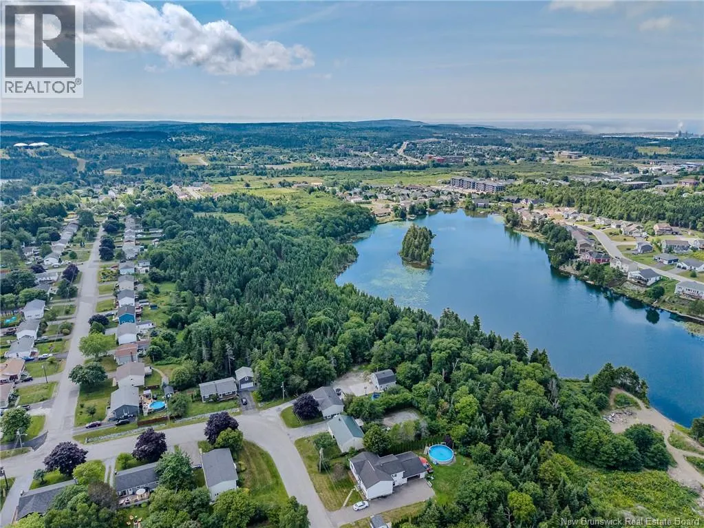 12 Mosaic Drive