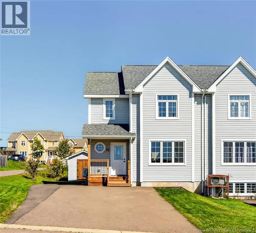 35 Ruby Way