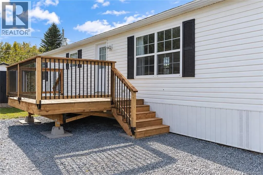 13 Wood Avenue