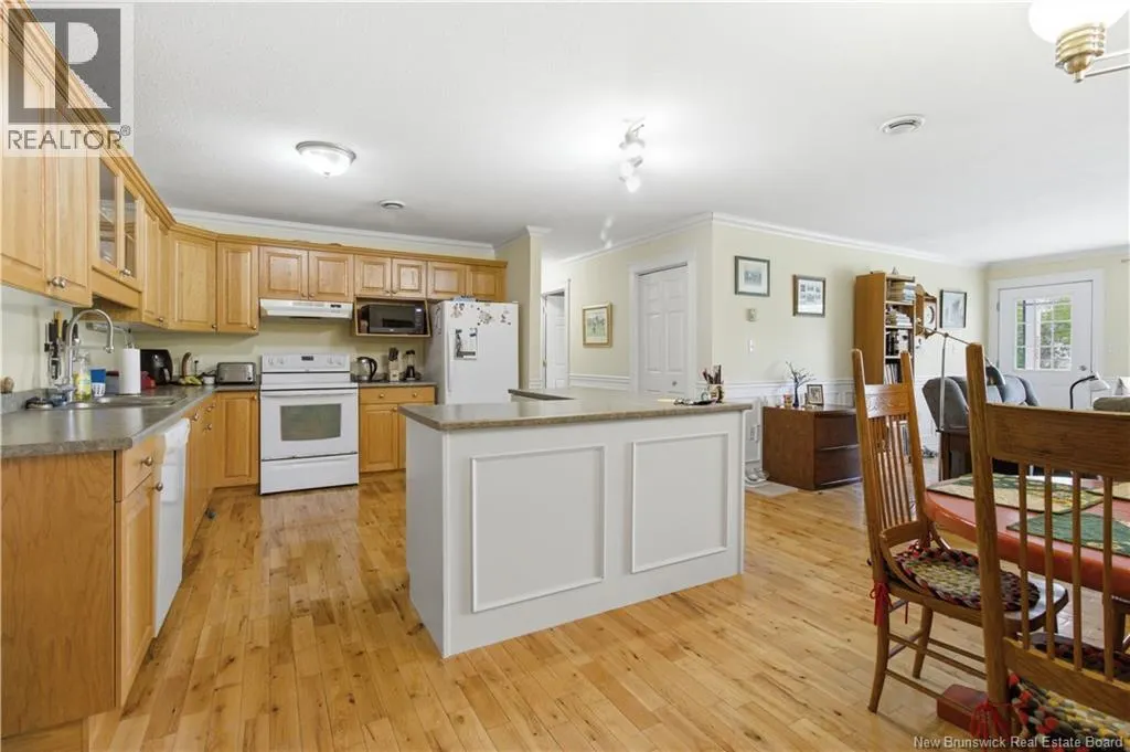 185 Reynolds Street Unit# 14