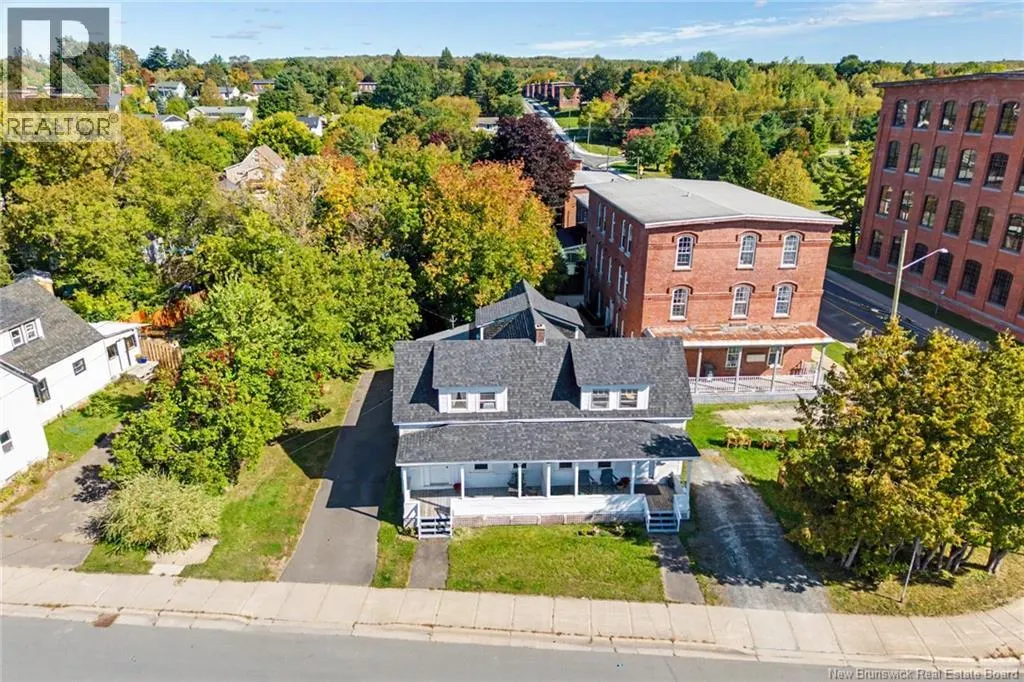 2 River Street