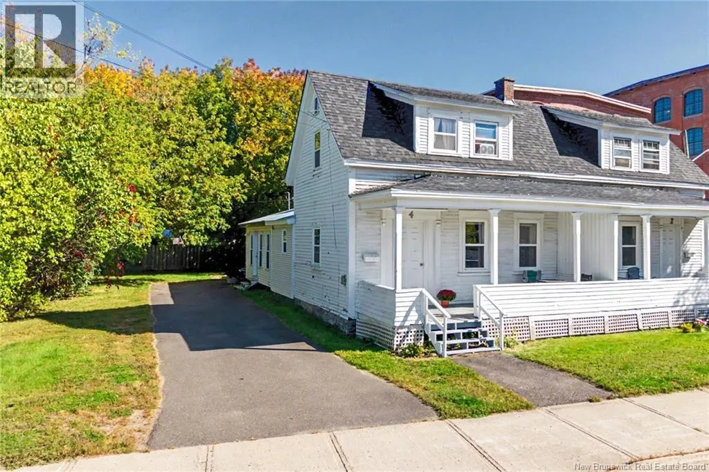 4 River Street