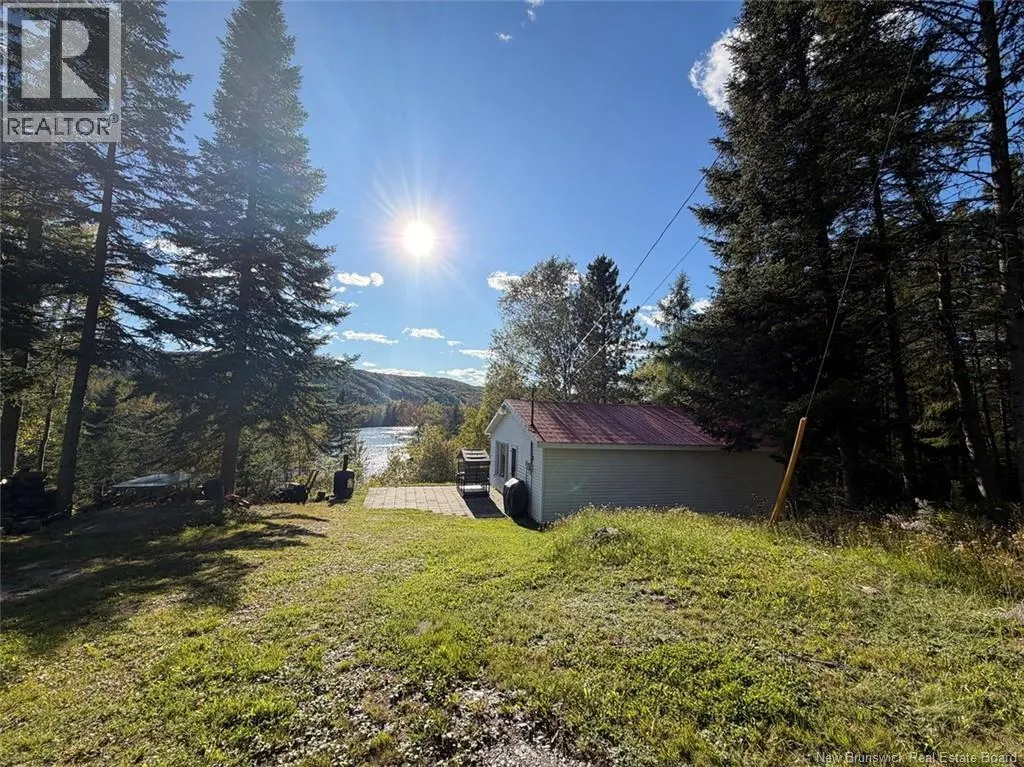 198 Riviere Madawaska Road