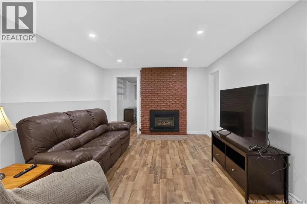 356 Beaumont