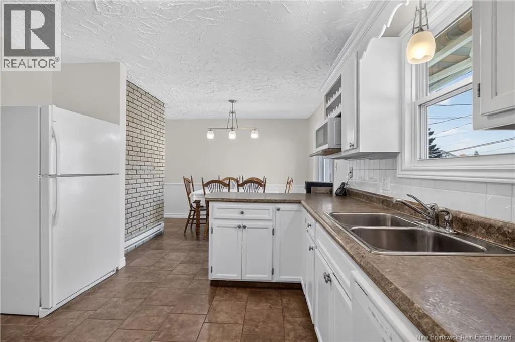 356 Beaumont