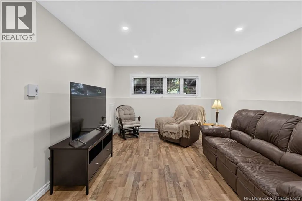 356 Beaumont