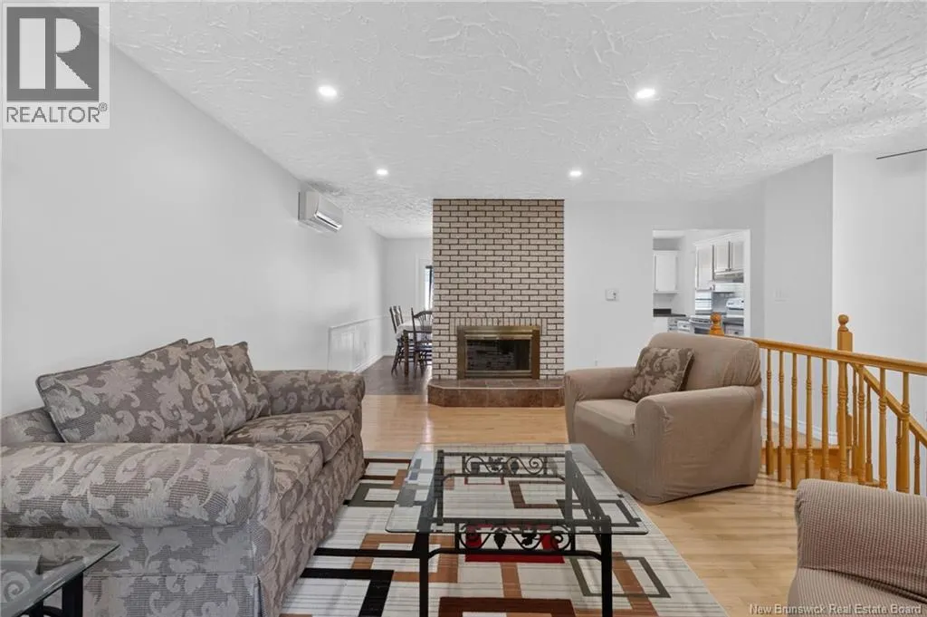 356 Beaumont