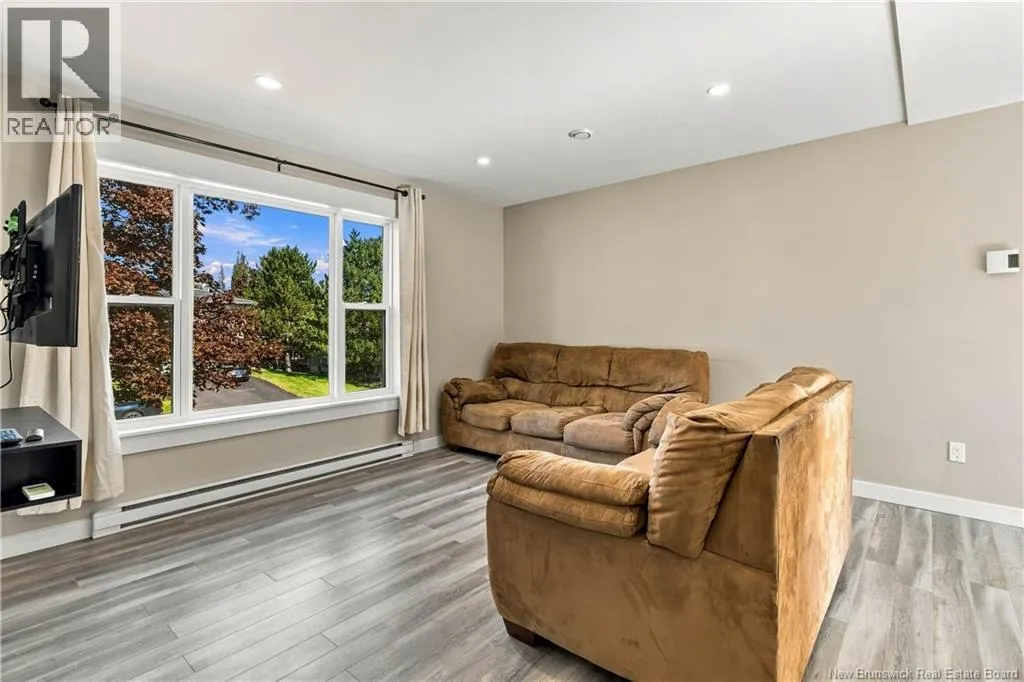 76 Briardale Drive