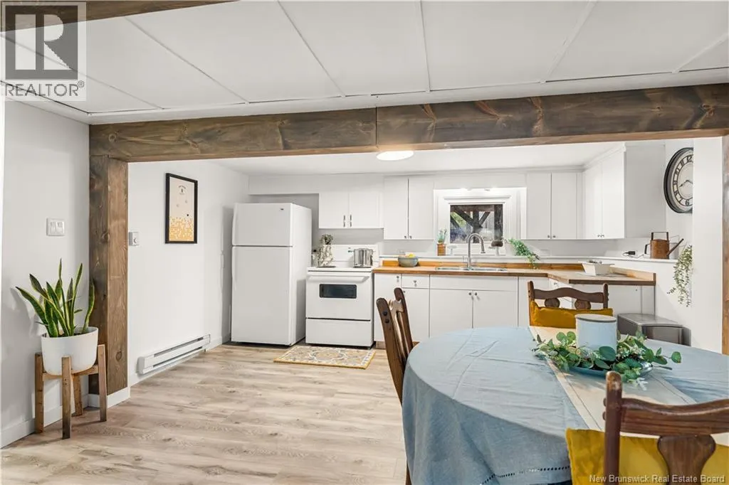 857 Mapleton Road