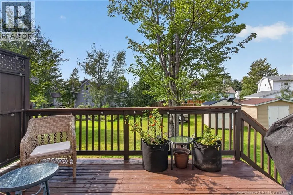 75 Christopher Crescent