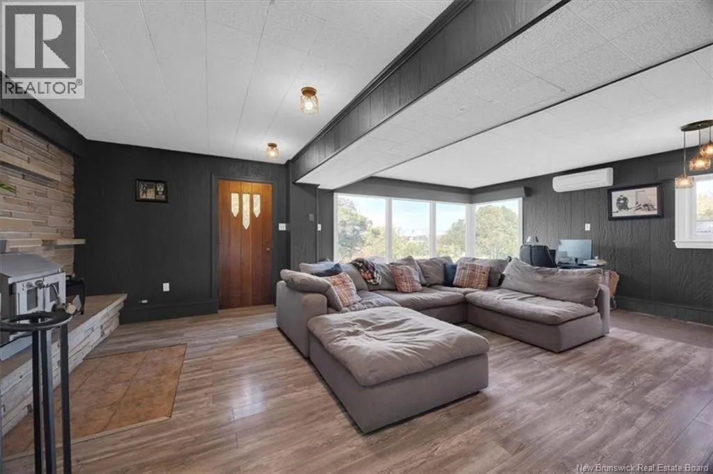 7 Buena Vista Avenue