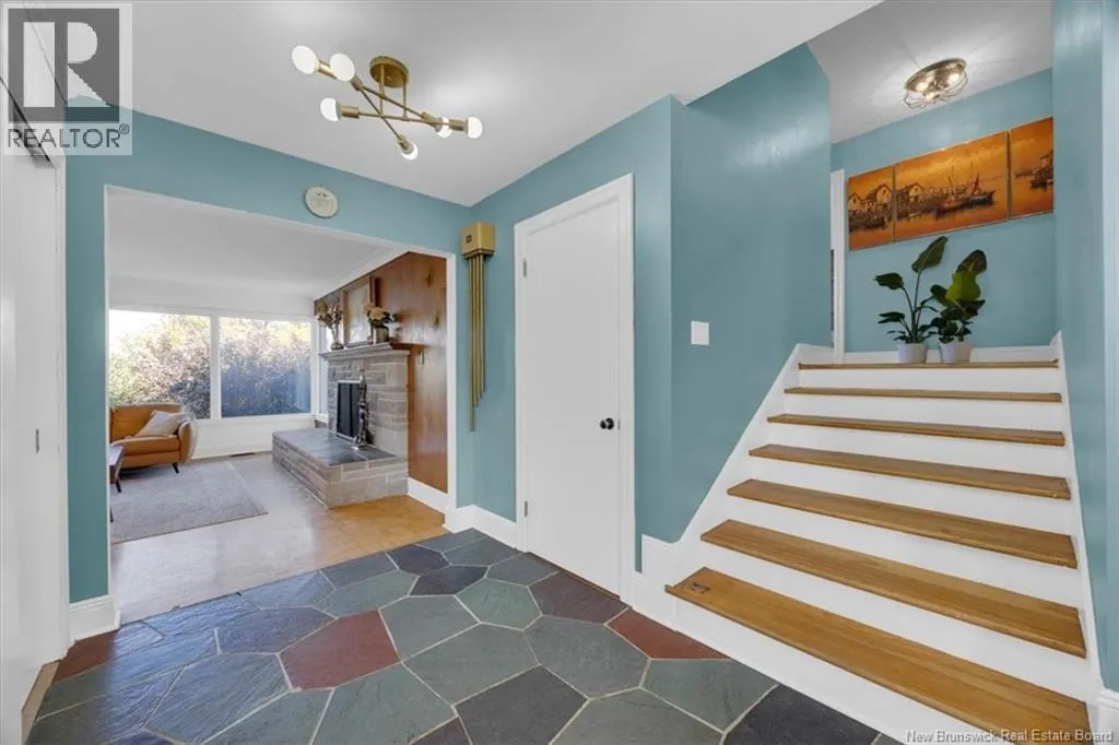 7 Buena Vista Avenue