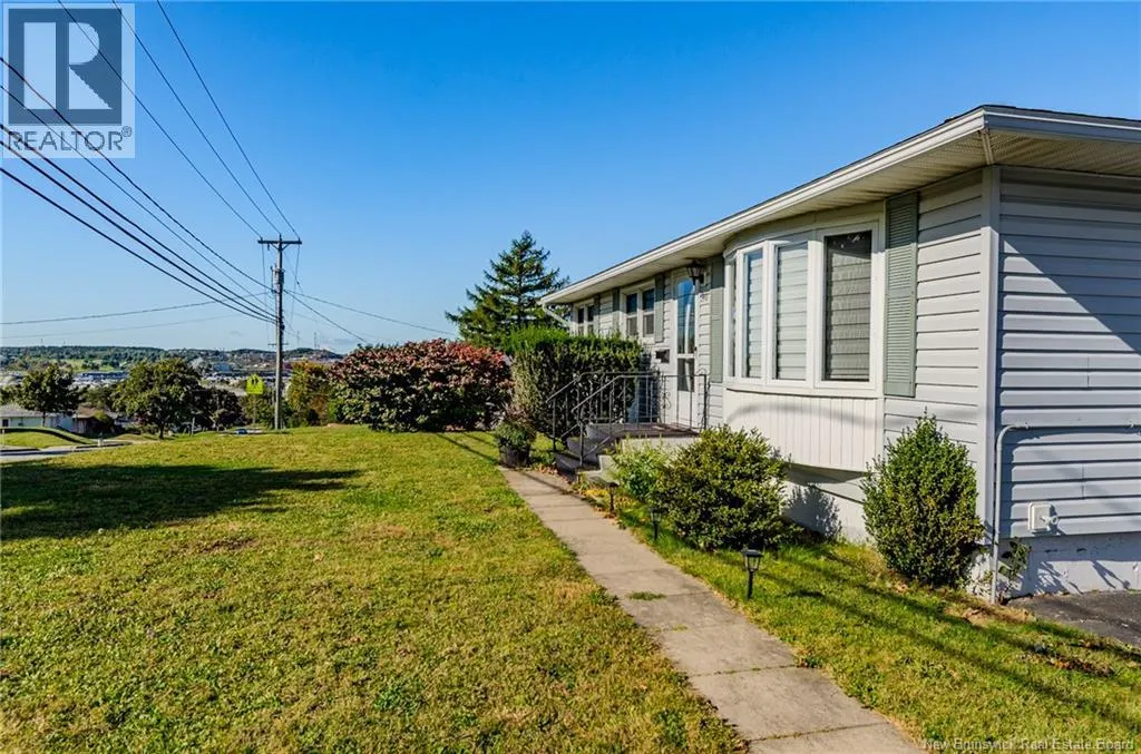 590 Westmorland Road