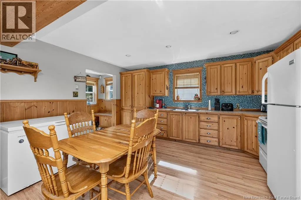 5 Brooks Road