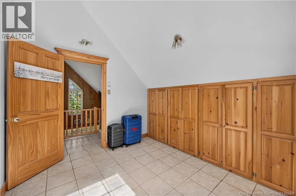 5 Brooks Road