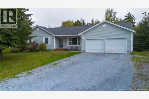 10 Queensbury Drive