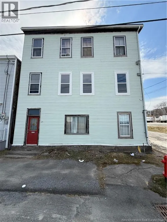 25 Meadow Street