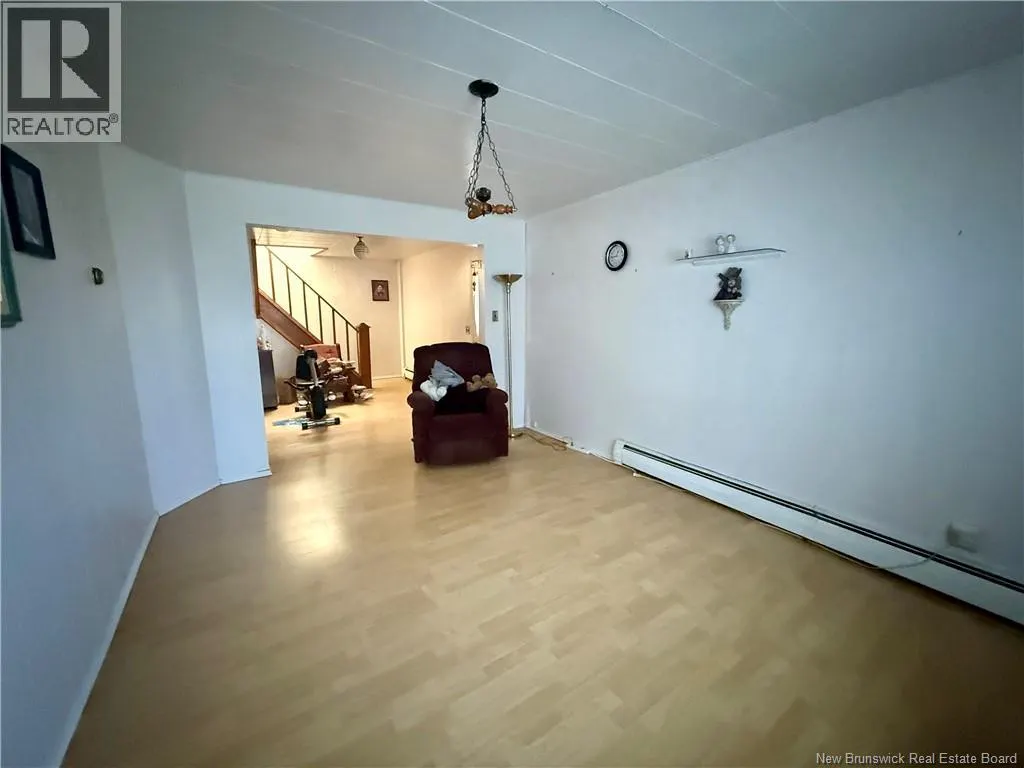 792 Rue Basque