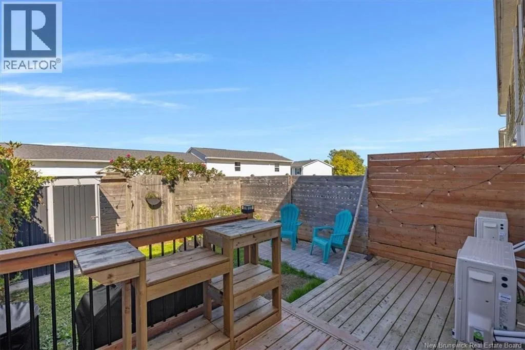 32 Driftwood Lane