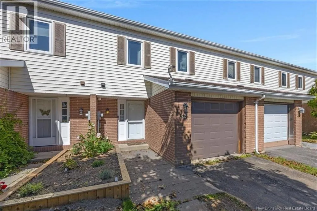 32 Driftwood Lane