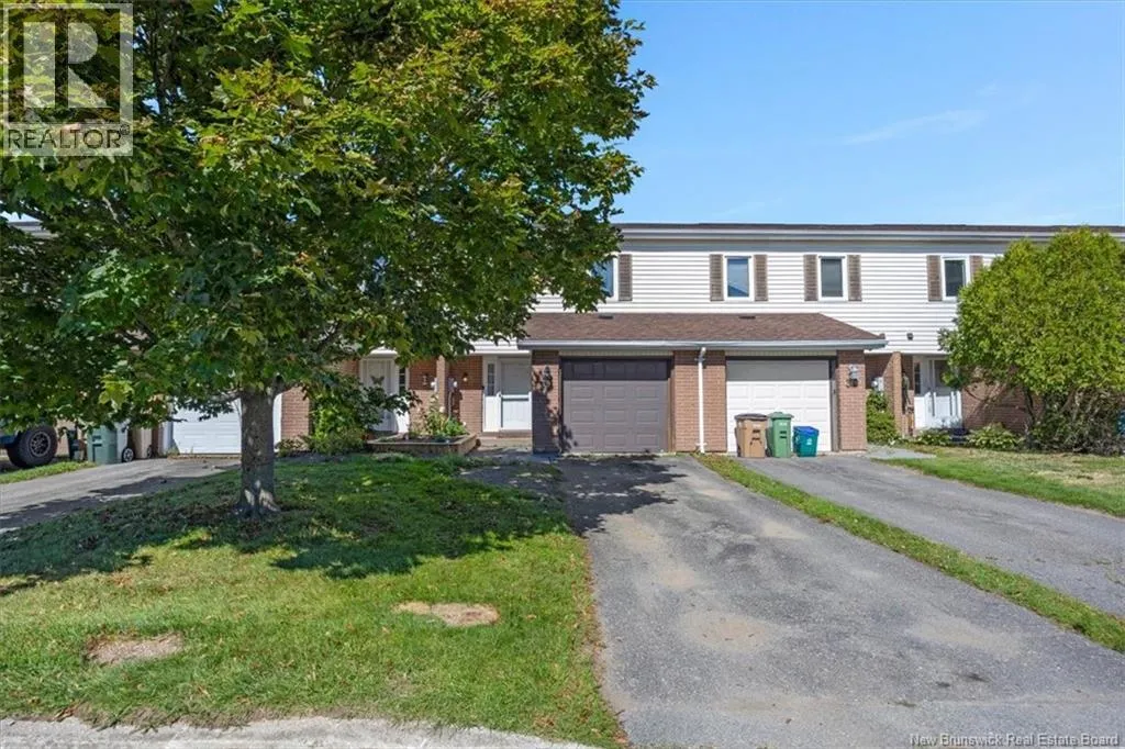 32 Driftwood Lane