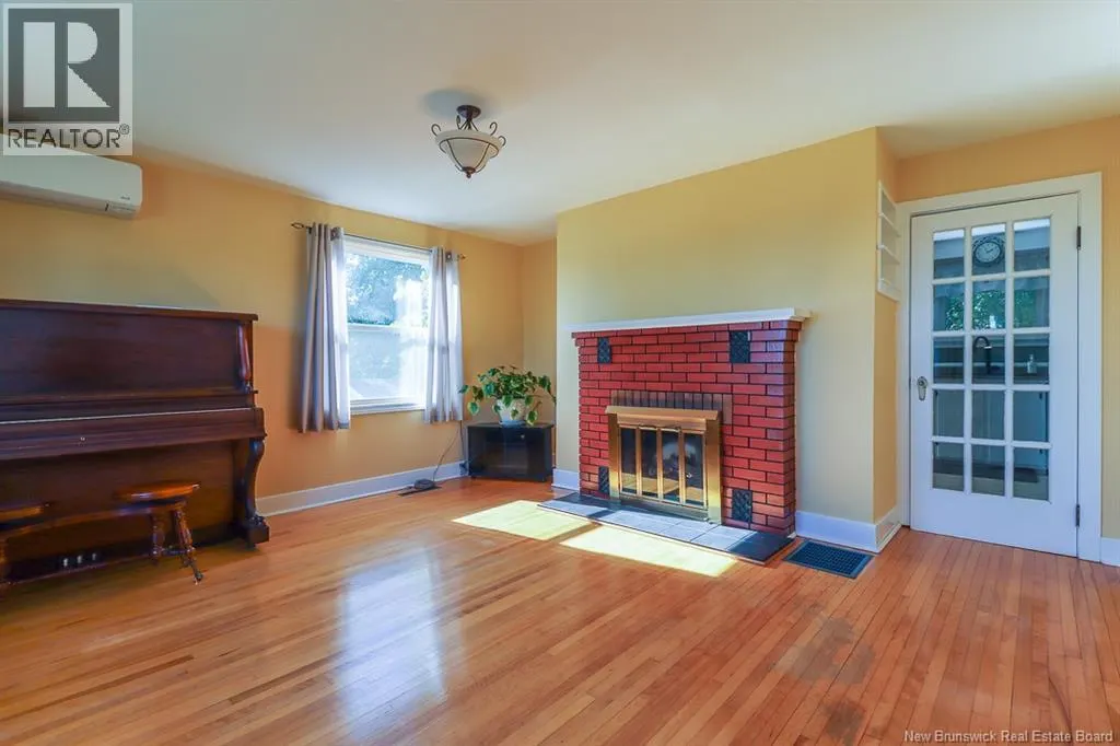 1024 Lorneville Road