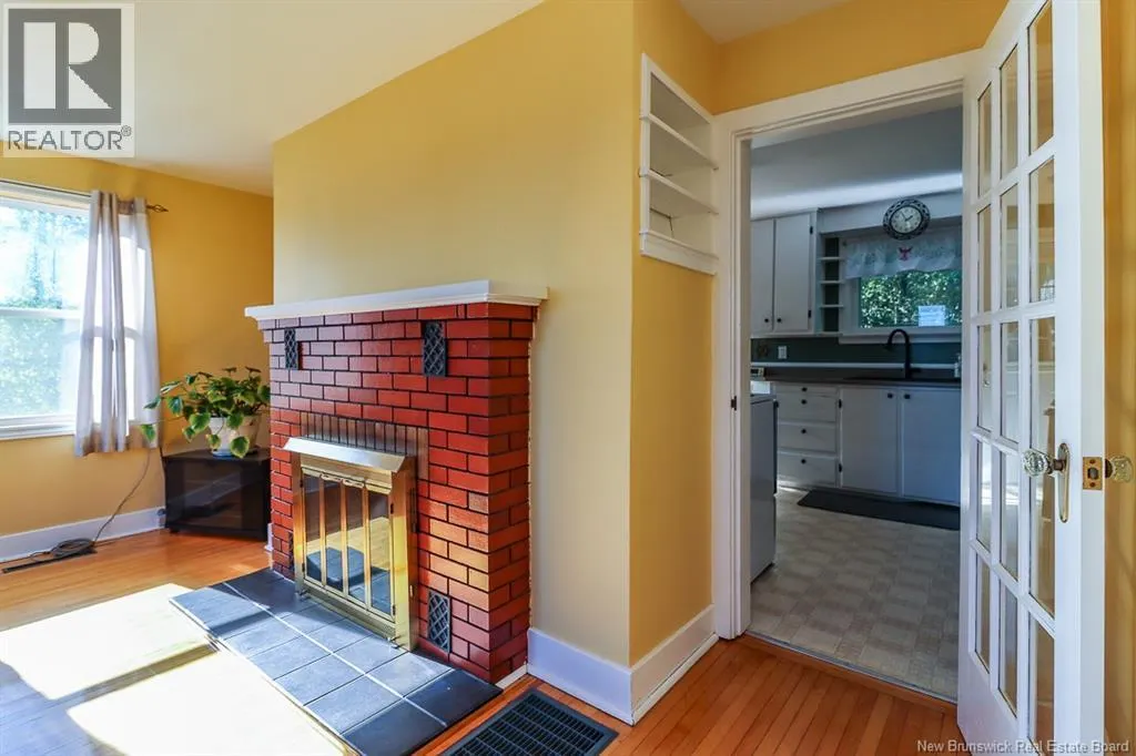 1024 Lorneville Road