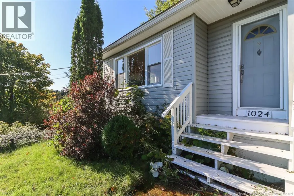 1024 Lorneville Road