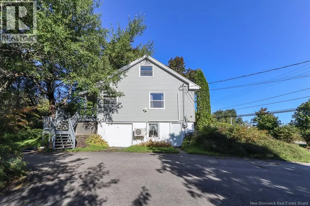 1024 Lorneville Road