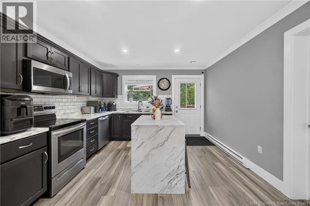43 Eatman Avenue