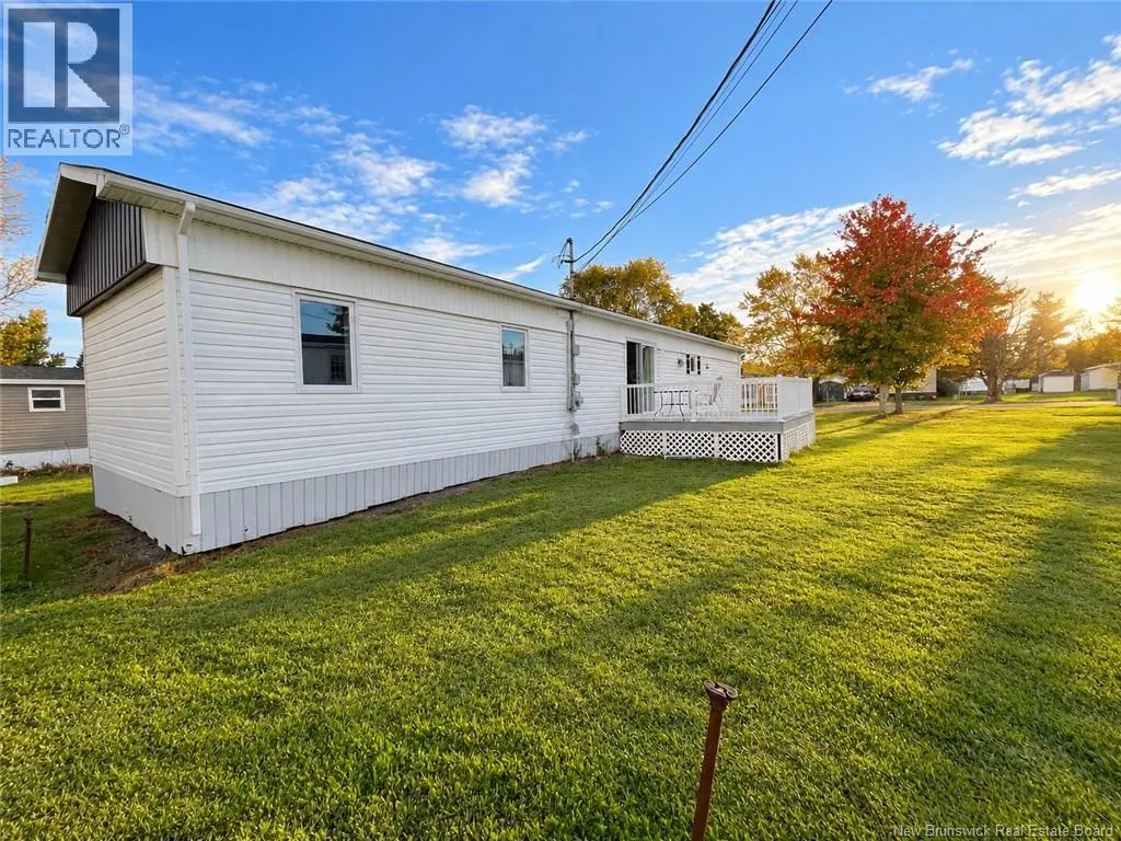 8 Tait Crescent