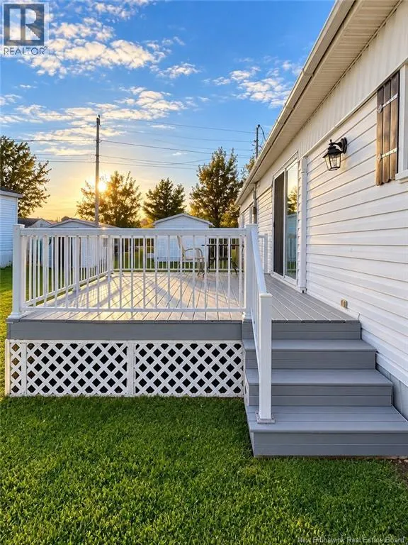 8 Tait Crescent