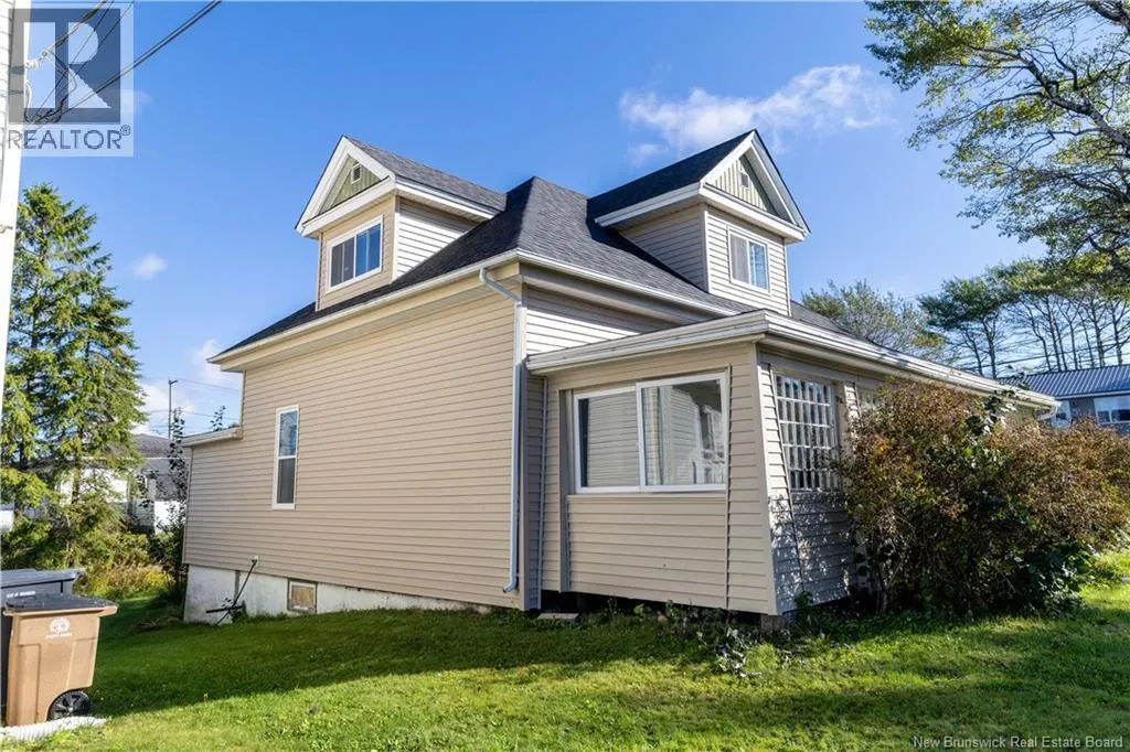 247 Sherbrooke Street