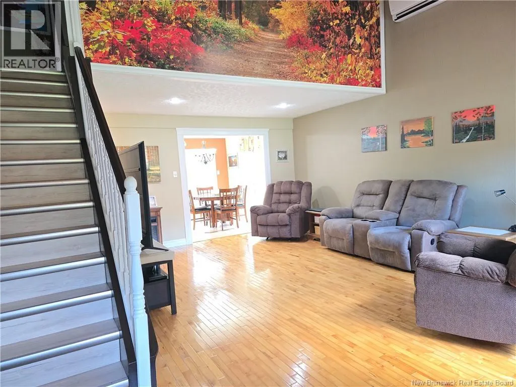 2737 Middle River Rd