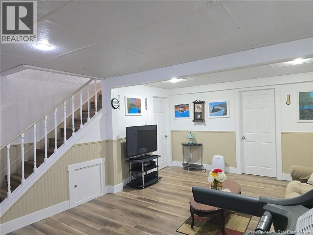 2737 Middle River Rd