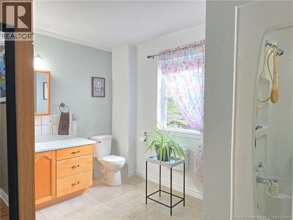 2737 Middle River Rd