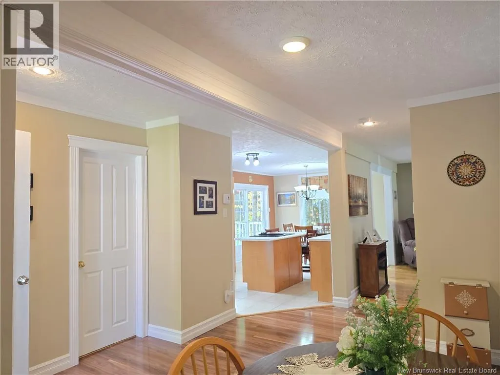 2737 Middle River Rd