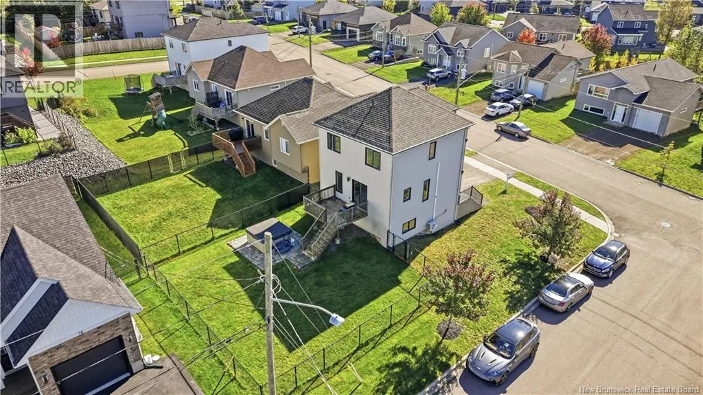 279 Freeman