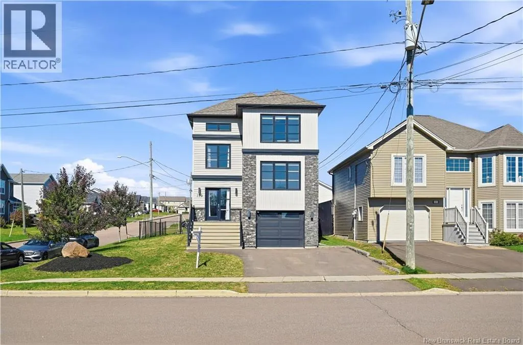 279 Freeman
