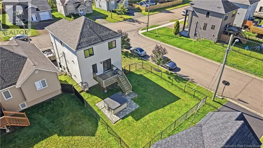 279 Freeman