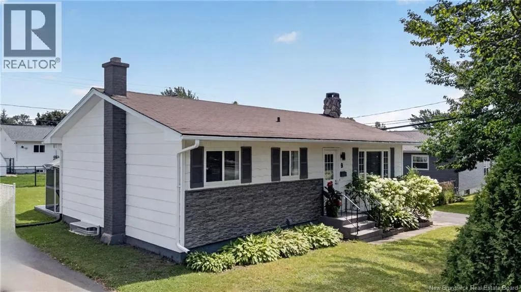 9 Magellan Drive