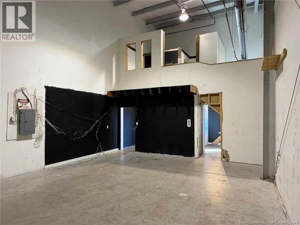 225 Commerce Street Unit# 11