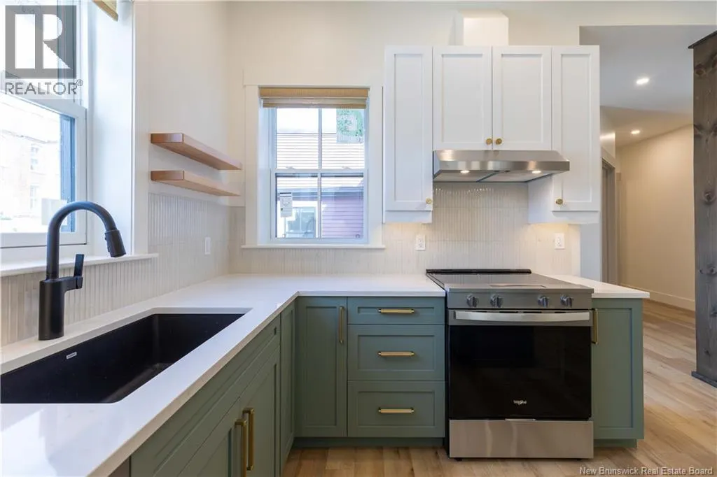 146 Germain Unit# Apt 2