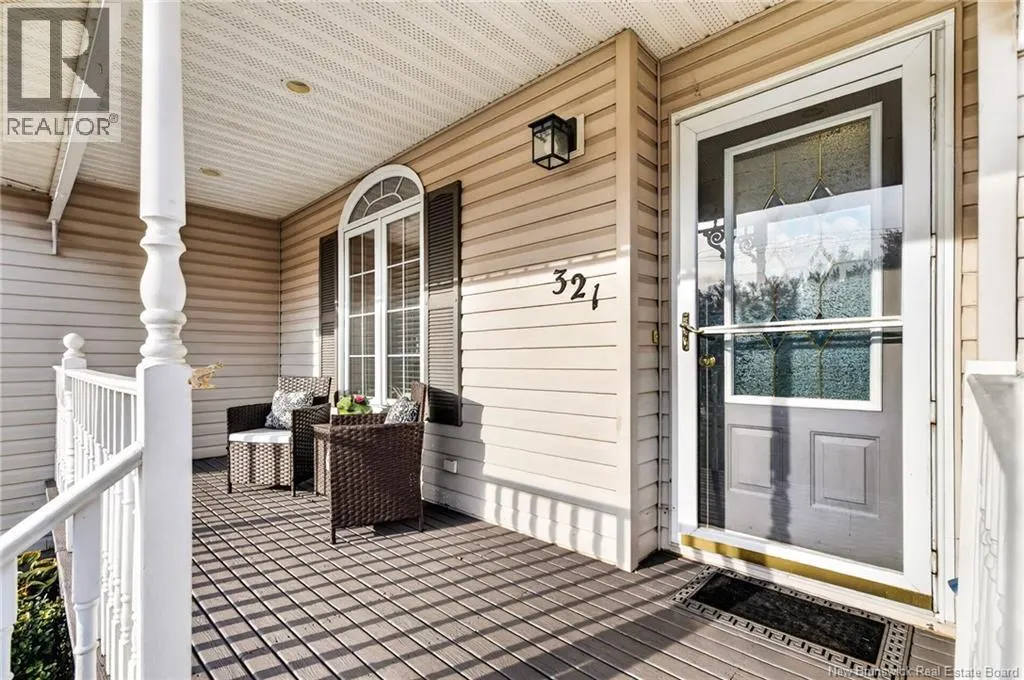 321 Twin Oaks Drive