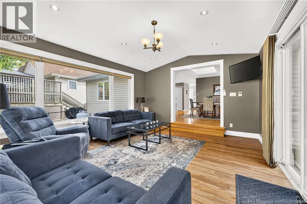 321 Twin Oaks Drive