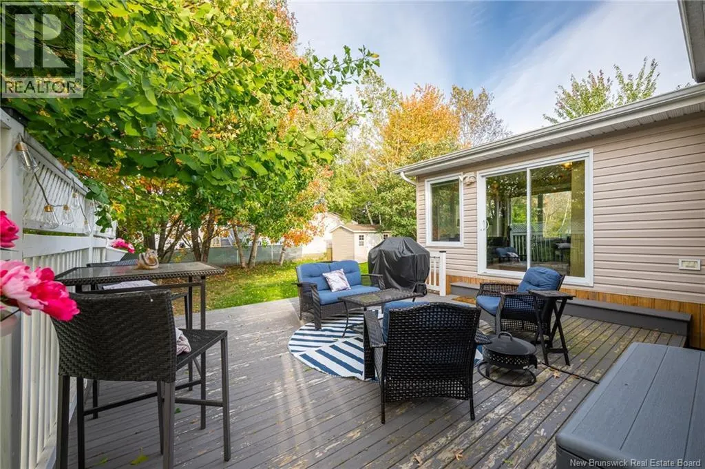 321 Twin Oaks Drive