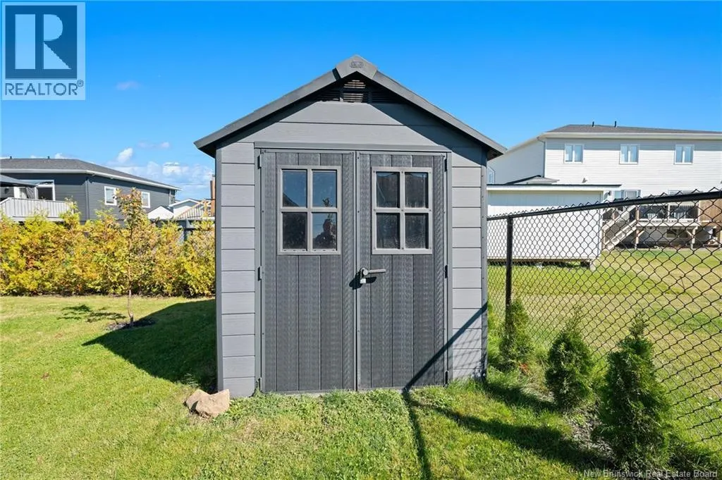 14 Robert Street